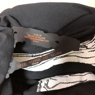 VLONE skull & bone ロンT スカル 定価以下