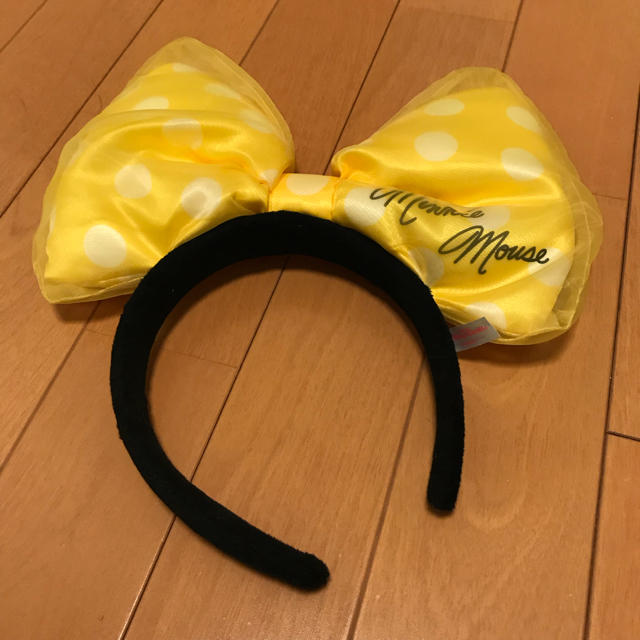 Disney(ディズニー)のディズニー ミニー カチューシャ イエロー レディースのヘアアクセサリー(カチューシャ)の商品写真