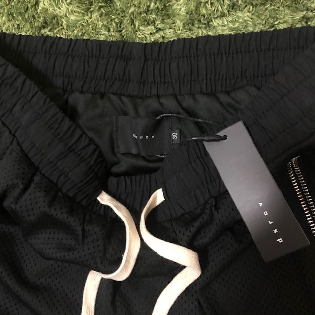 dsrcv mesh shorts M 30インチ riri zip メンズのパンツ(ショートパンツ)の商品写真