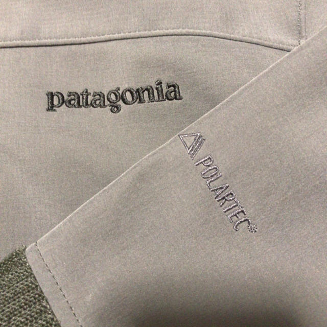 patagonia(パタゴニア)のパタゴニア  温かいジップパーカー  size M  155 メンズのトップス(パーカー)の商品写真