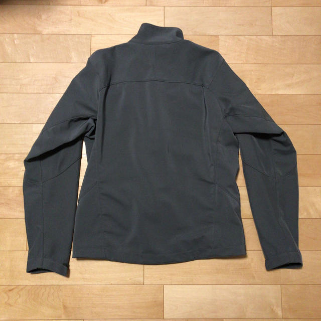 patagonia(パタゴニア)のパタゴニア  温かいジップパーカー  size M  155 メンズのトップス(パーカー)の商品写真