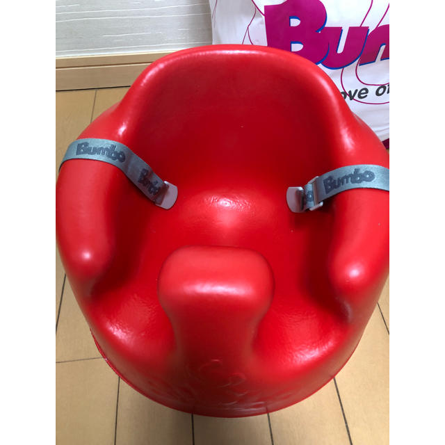 Bumbo(バンボ)のBumbo キッズ/ベビー/マタニティのキッズ/ベビー/マタニティ その他(その他)の商品写真