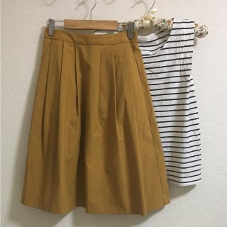 ユニクロ(UNIQLO)のUNIQLOミドル丈スカート(ひざ丈スカート)