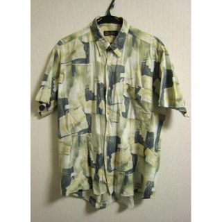 【美品】夏 総柄 ボタニカル 麻混 半袖 L シャツ(シャツ)