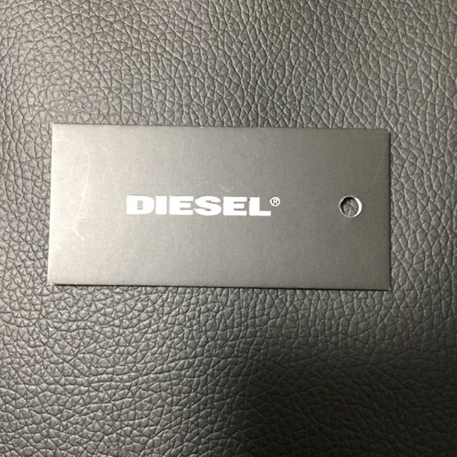 DIESEL(ディーゼル)のDIESEL ブラウン 長財布 レディースのファッション小物(財布)の商品写真