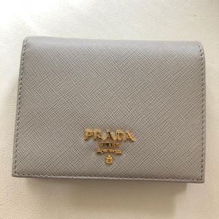 プラダ(PRADA)の【新品未使用】プラダ PRADA 二つ折り財布(財布)