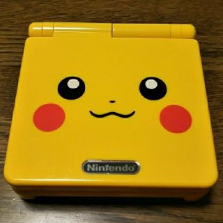 ゲームボーイアドバンスSP ピカチュウエディション　箱付き