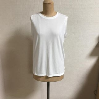 ケービーエフ(KBF)のサイドスリットタンクトップ  KBF(Tシャツ(半袖/袖なし))