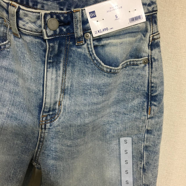GU GU カットオフストレートジーンズ Sの通販 by あいす GU カットオフストレートジーンズ ブルーS