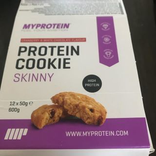 マイプロテイン(MYPROTEIN)のスキニークッキー クランベリー&ホワイトチョコ １０個(プロテイン)