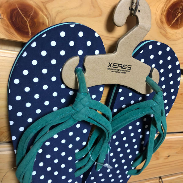 新品タグ付き！XERES 23.0-23.5cm ビーチサンダル レディースの靴/シューズ(ビーチサンダル)の商品写真