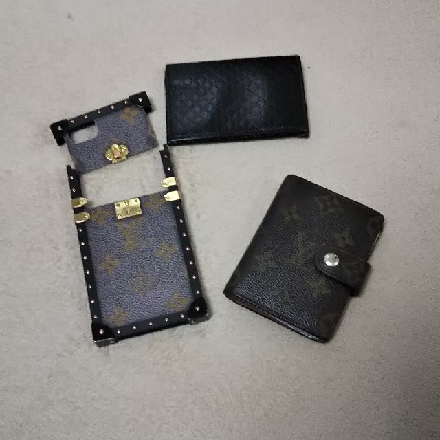 LOUIS VUITTON(ルイヴィトン)のLOUISVUITTON名刺入れGUCCI名刺入れ メンズのファッション小物(名刺入れ/定期入れ)の商品写真