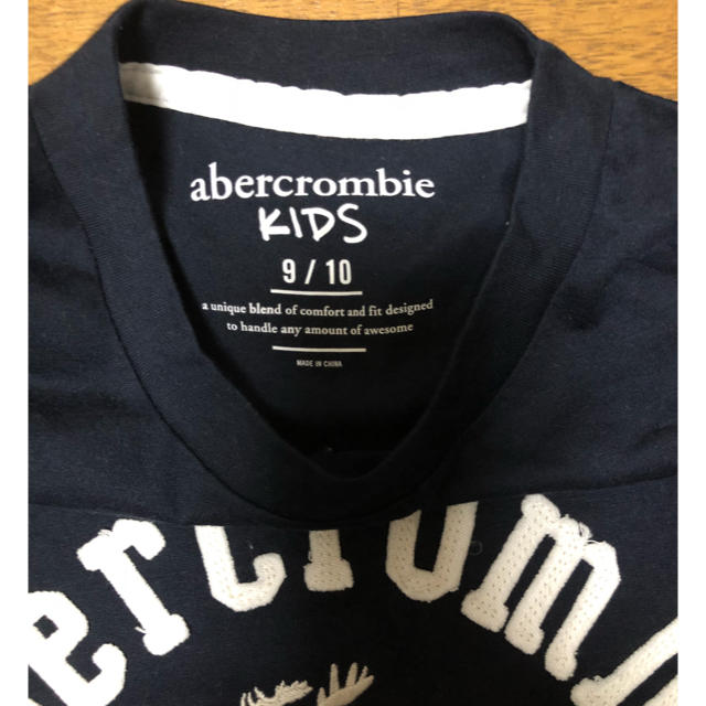 Abercrombie&Fitch(アバクロンビーアンドフィッチ)のアバクロキッズ  Tシャツ キッズ/ベビー/マタニティのキッズ服男の子用(90cm~)(Tシャツ/カットソー)の商品写真