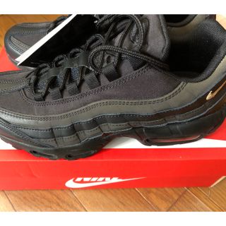 ナイキ(NIKE)のNIKE エアマックス95 AIR MAX95 PREMIUM SE黒×ゴールド(スニーカー)