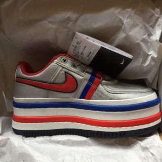 ナイキ(NIKE)の【新品未使用】 NIKE VANDAL 2K ナイキ バンダル 25.5cm　(スニーカー)