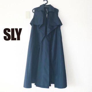 スライ(SLY)のタグ付き♡SLY 袖なしロングトレンチ マキシ丈(トレンチコート)