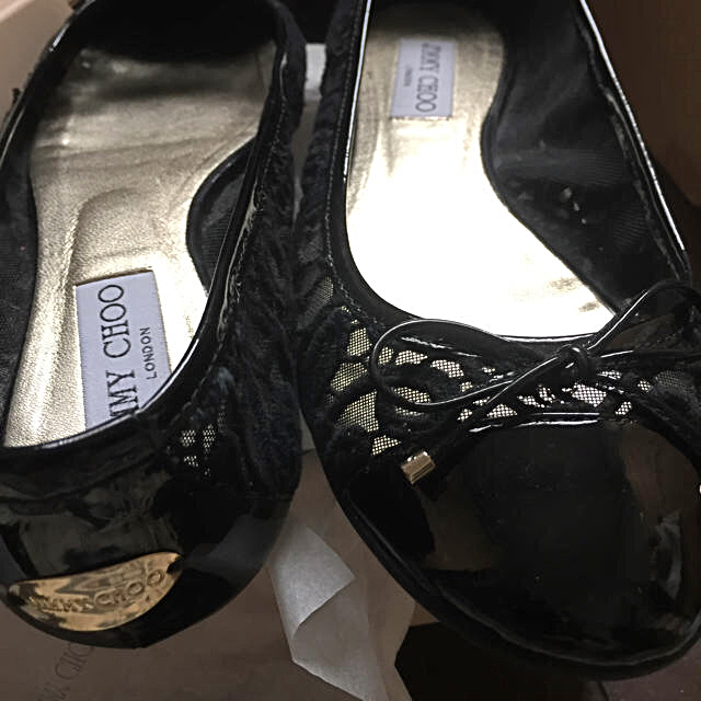 JIMMY CHOO(ジミーチュウ)のジミーチュウ  フラットレースシューズ  美品 レディースの靴/シューズ(バレエシューズ)の商品写真