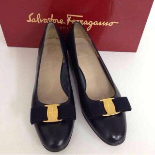 フェラガモ(Ferragamo)の正規品  フェラガモ  パンプス(ハイヒール/パンプス)