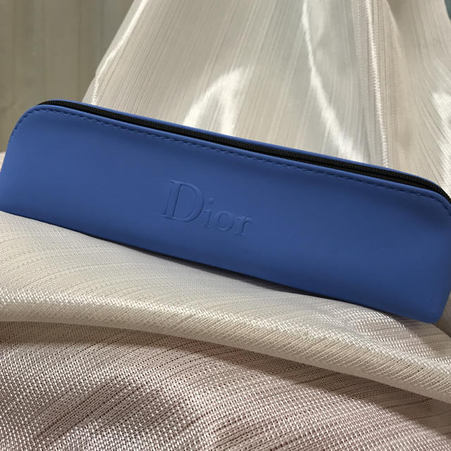 Dior(ディオール)のディオール ペンケース 新品 インテリア/住まい/日用品の文房具(ペンケース/筆箱)の商品写真