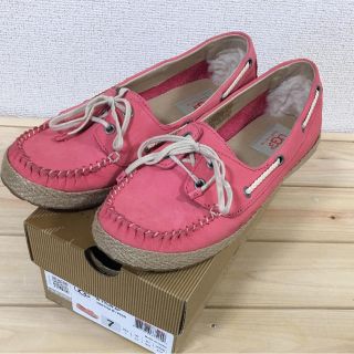 アグ(UGG)の美品 UGG タイリン モカシン アグ tylin 24 7 フラットシューズ(スリッポン/モカシン)