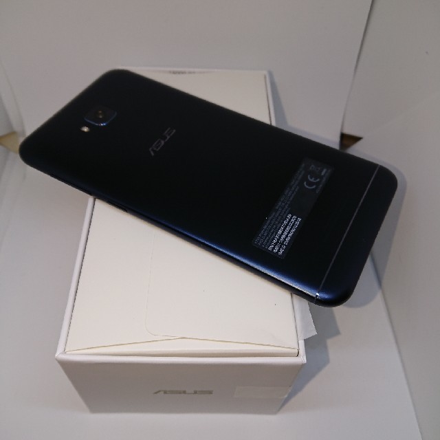 ASUS さけかた様専用の通販 by MASAMI's shop｜エイスースならラクマ - Zenphone4selfee ブラック 最新作格安