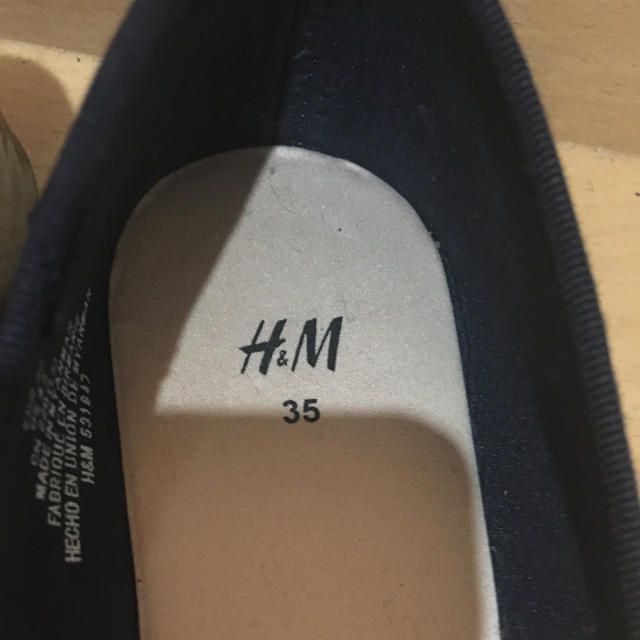 H&M(エイチアンドエム)の【きえさん専用】H&M  パンプス レディースの靴/シューズ(ハイヒール/パンプス)の商品写真