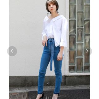 ムルーア(MURUA)の新品ロングベルト付スキニーパンツ＊送料込み(スキニーパンツ)