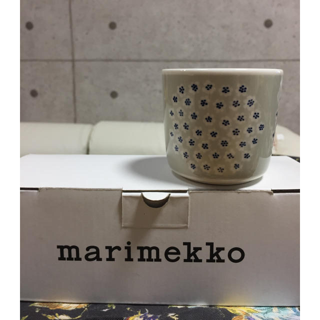 marimekko(マリメッコ)のマリメッコ ラテマグ グレーPUKETTI  インテリア/住まい/日用品のキッチン/食器(グラス/カップ)の商品写真