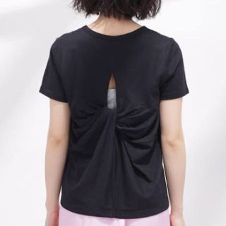 トゥデイフル(TODAYFUL)のバックツイスト Tシャツ ホワイト(Tシャツ(半袖/袖なし))