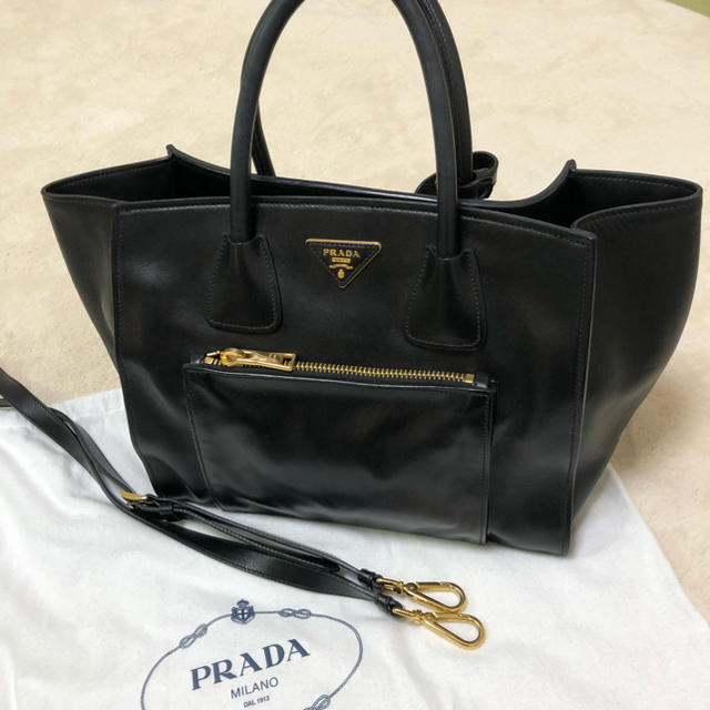 【手数料改正前！最大お値下げ】PRADA♡人気レザー2wayショルダーバッグ