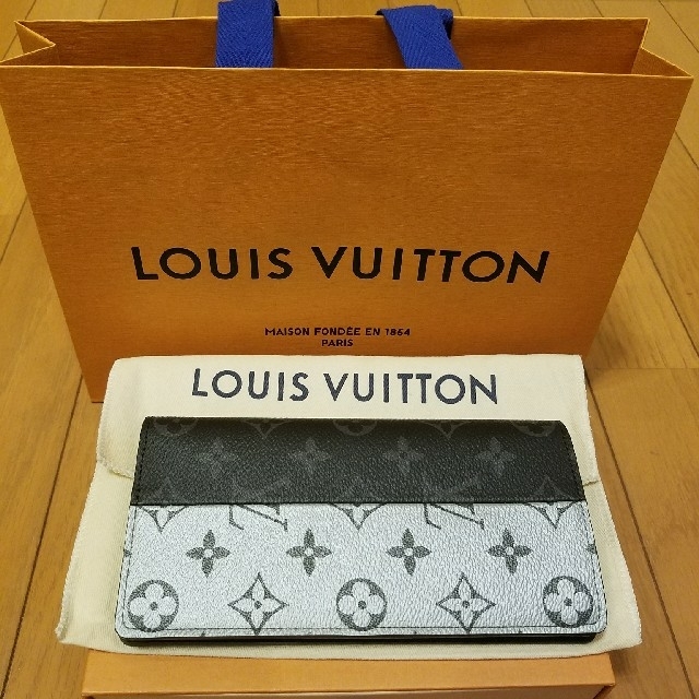 かわいい! LOUIS VUITTON - ルイヴィトン ポルトフォイユブラザ