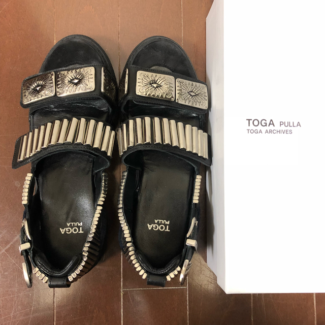 TOGA - 【美品】TOGA PULLA メタルスニーカーサンダルの通販 by ydmks's shop｜トーガならラクマ