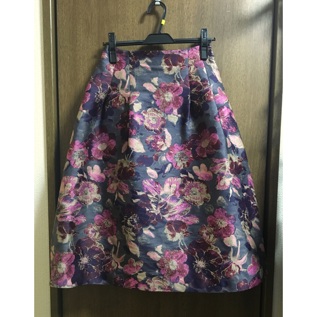 最終お値下げ!♡ルージュヴィフ♡フラワージャガードスカート-eastgate.mk