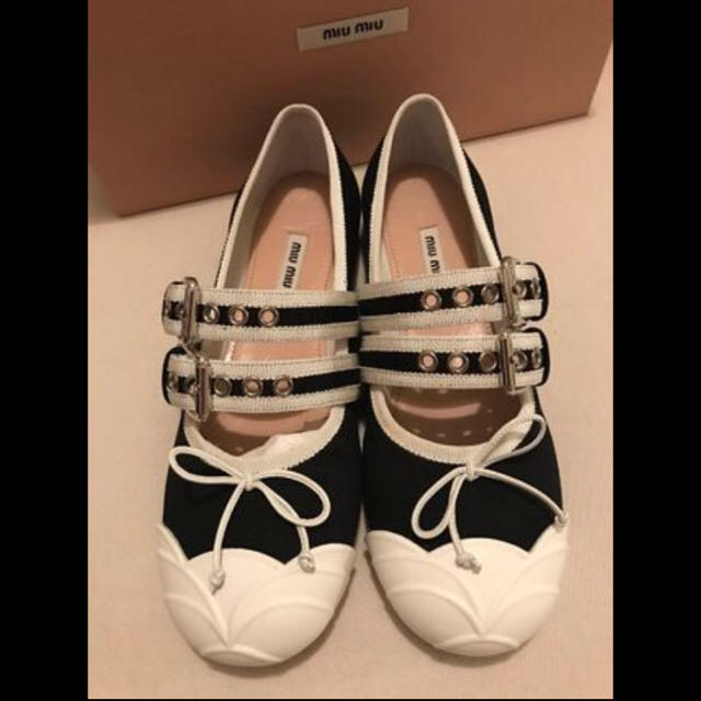 miumiu(ミュウミュウ)のmiumiu ballet shoes. レディースの靴/シューズ(バレエシューズ)の商品写真