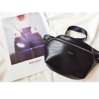 マウジー(moussy)のMOUSSY ウエストショルダー バック(ボディバッグ/ウエストポーチ)