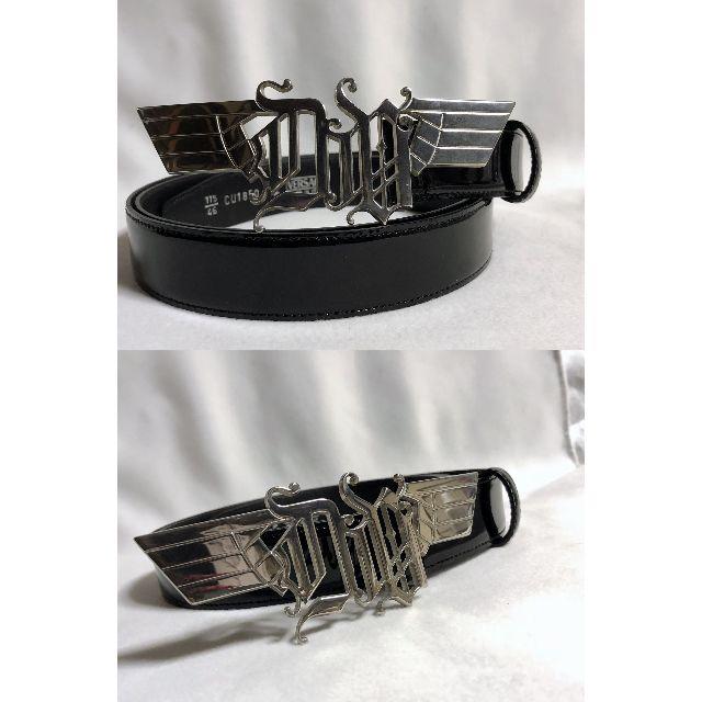 Gackt着 ヴェルサーチ ゴシック×ウイングバックル パテントベルト黒