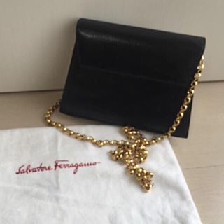 サルヴァトーレフェラガモ(Salvatore Ferragamo)のフェラガモ❤️来愛様専用ですm(_ _)m(ショルダーバッグ)