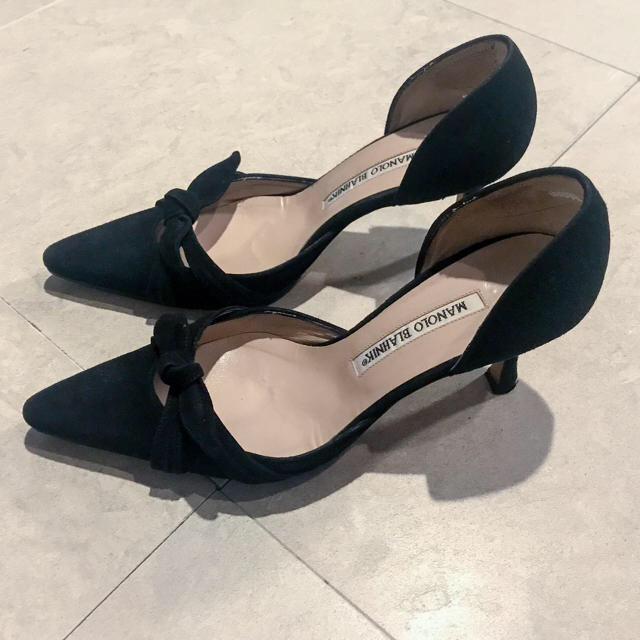 MANOLO BLAHNIK(マノロブラニク)の限界のお値下げ‼️美品‼️manoloblahnikマノロブラニクパンプス36 レディースの靴/シューズ(ハイヒール/パンプス)の商品写真