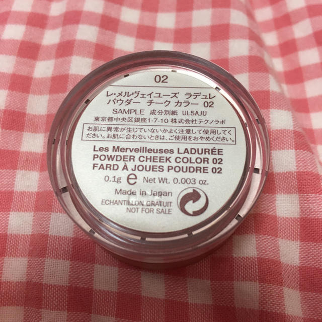 LADUREE(ラデュレ)のLADUREE パウダーチーク コスメ/美容のベースメイク/化粧品(チーク)の商品写真