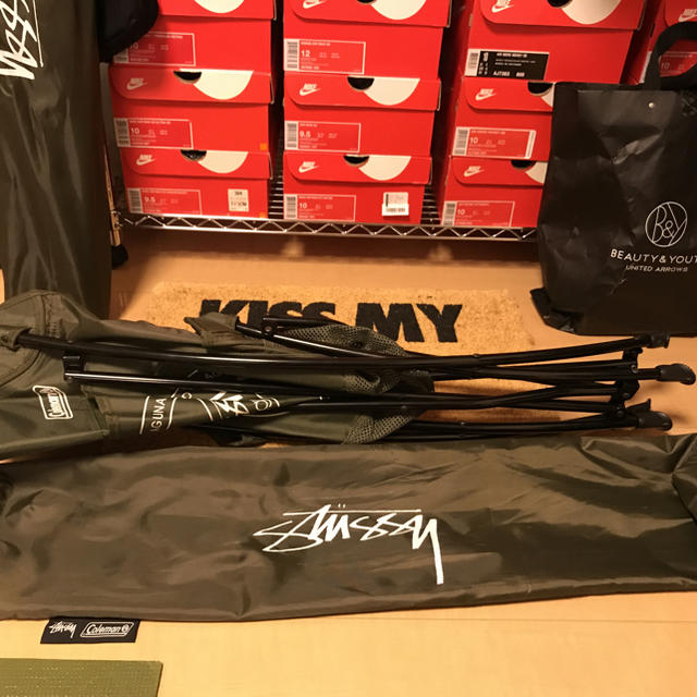 STUSSY(ステューシー)の5月限定ステューシー コールマン ヒーリングチェア スポーツ/アウトドアのアウトドア(その他)の商品写真