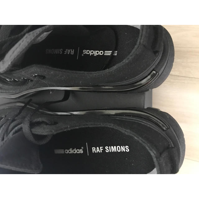 RAF SIMONS(ラフシモンズ)のRAF SIMONSxAdidas RS DETROIT RUNNET メンズの靴/シューズ(スニーカー)の商品写真