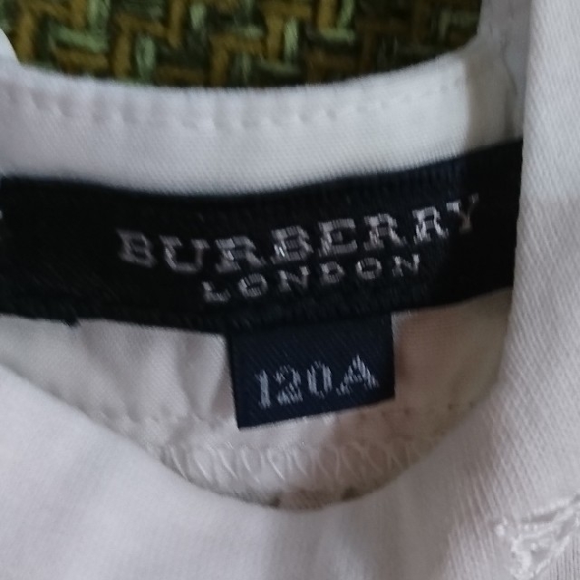 BURBERRY(バーバリー)のバーバリーキッズ120半袖カットソー キッズ/ベビー/マタニティのキッズ服女の子用(90cm~)(Tシャツ/カットソー)の商品写真