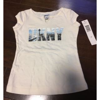 ダナキャランニューヨーク(DKNY)のDKNY キッズＴシャツ サイズ2Ｔ新品未使用(Tシャツ/カットソー)