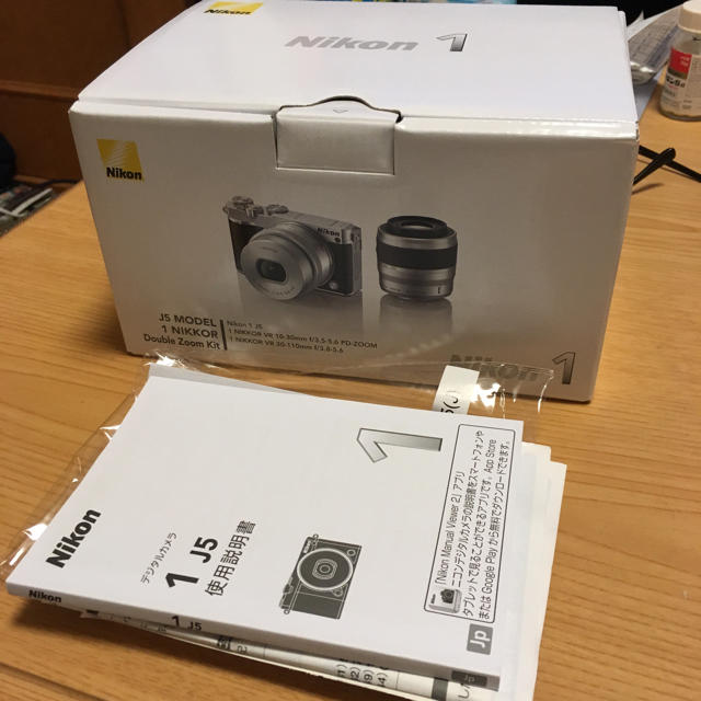 【値下げ】Nikon 1 J5 ダブルズームレンズキット