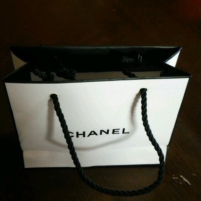 CHANEL(シャネル)のCHANEL紙袋ミニ その他のその他(その他)の商品写真