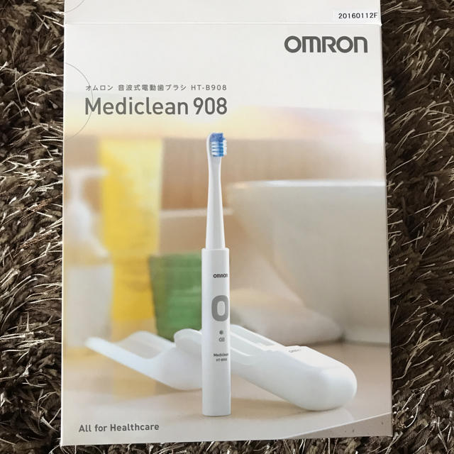 OMRON(オムロン)のOMRON 電波式電動歯ブラシ スマホ/家電/カメラの美容/健康(電動歯ブラシ)の商品写真