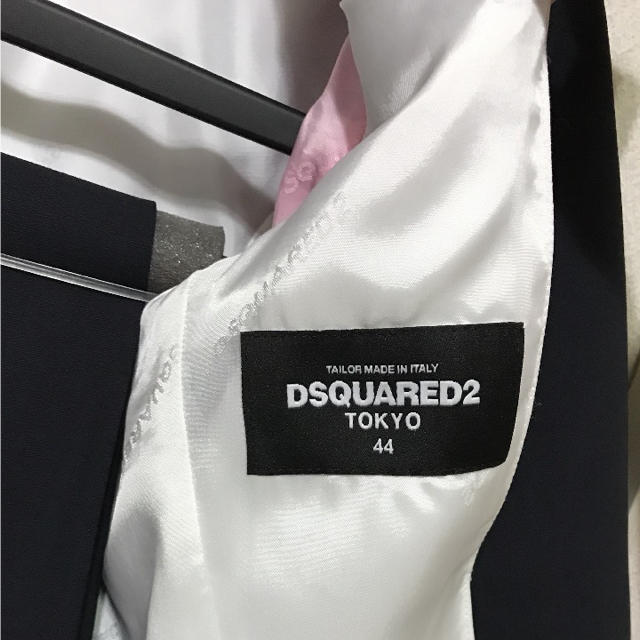 DSQUARED2(ディースクエアード)のICI C'EST PARIS 様専用 DSQUARED2⭐︎スーツ メンズのスーツ(セットアップ)の商品写真