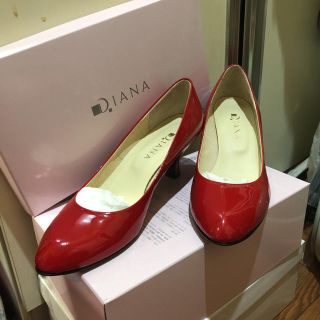 ダイアナ(DIANA)の新品未使用  DIANAパンプス  25センチ(ハイヒール/パンプス)