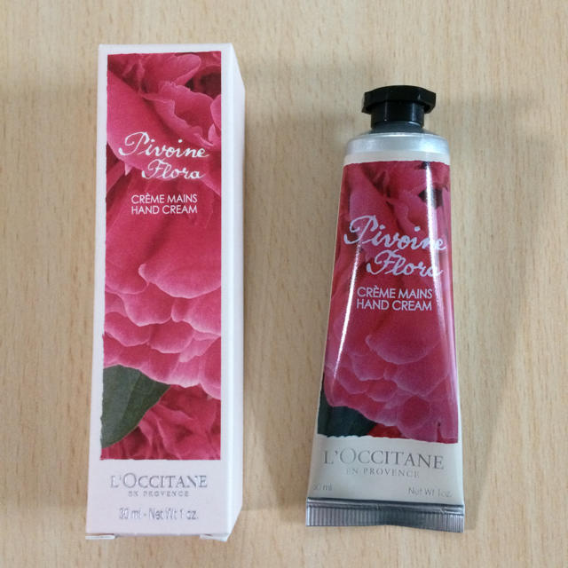 L'OCCITANE(ロクシタン)のロクシタンハンドクリーム 30ml コスメ/美容のボディケア(ハンドクリーム)の商品写真