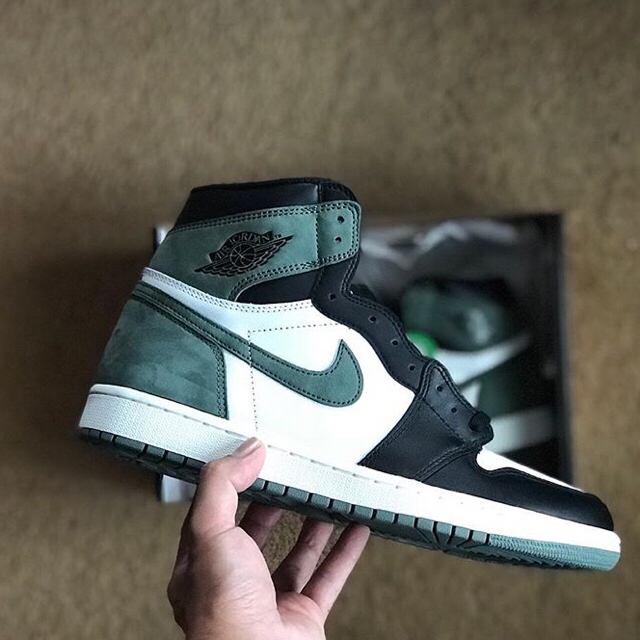 AIR JORDAN 1 RETRO HIGH OG 27.0